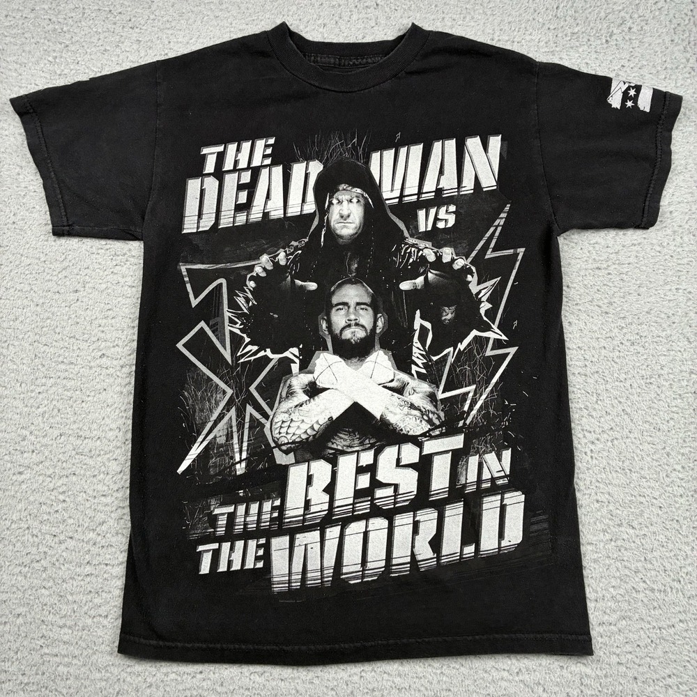 WWE CM Punk Vs Undertaker WrestleMania 29 T-Shirt Men's Small Black Faded Y2K